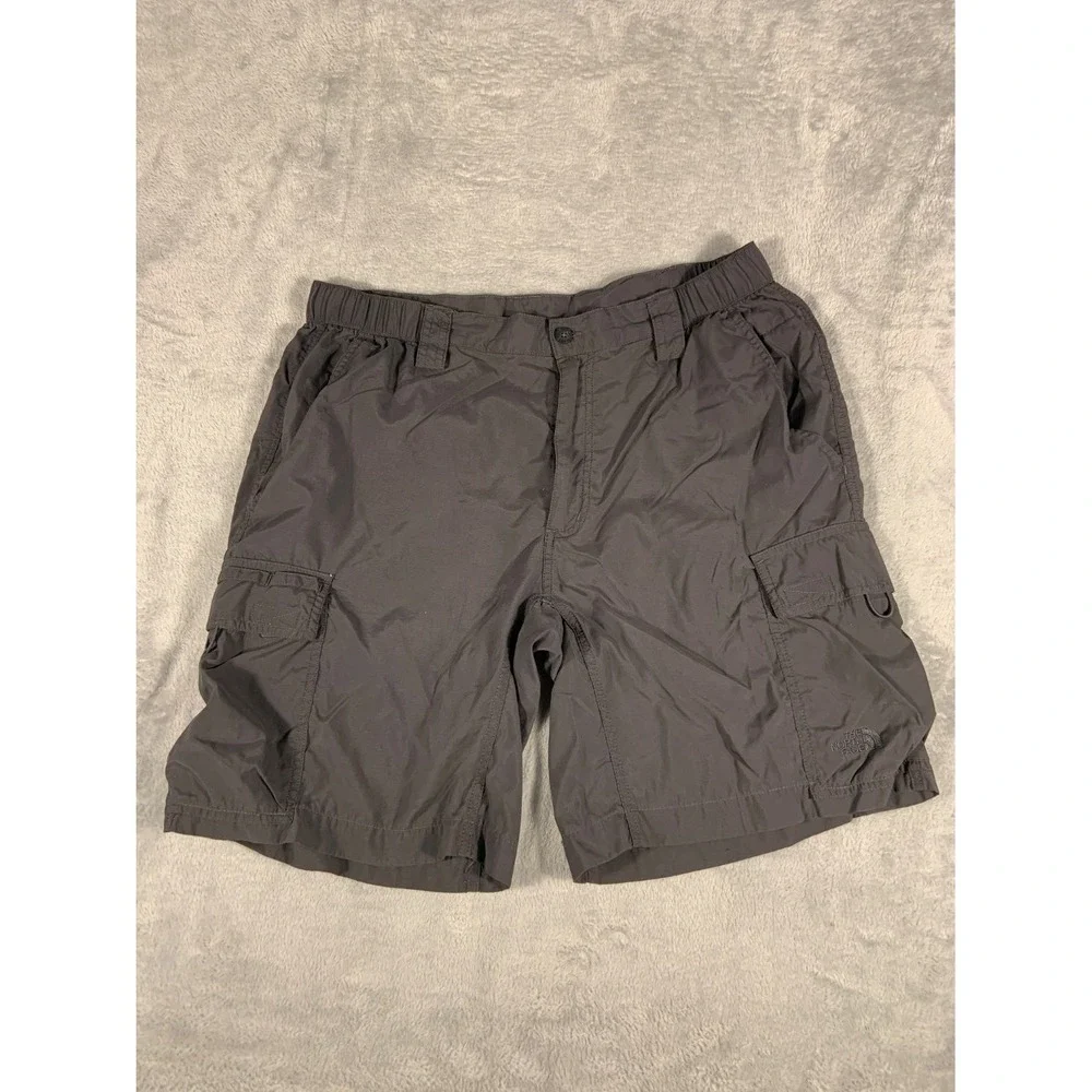 The North Face Cargo Shorts Mens L Gray pockets zippered